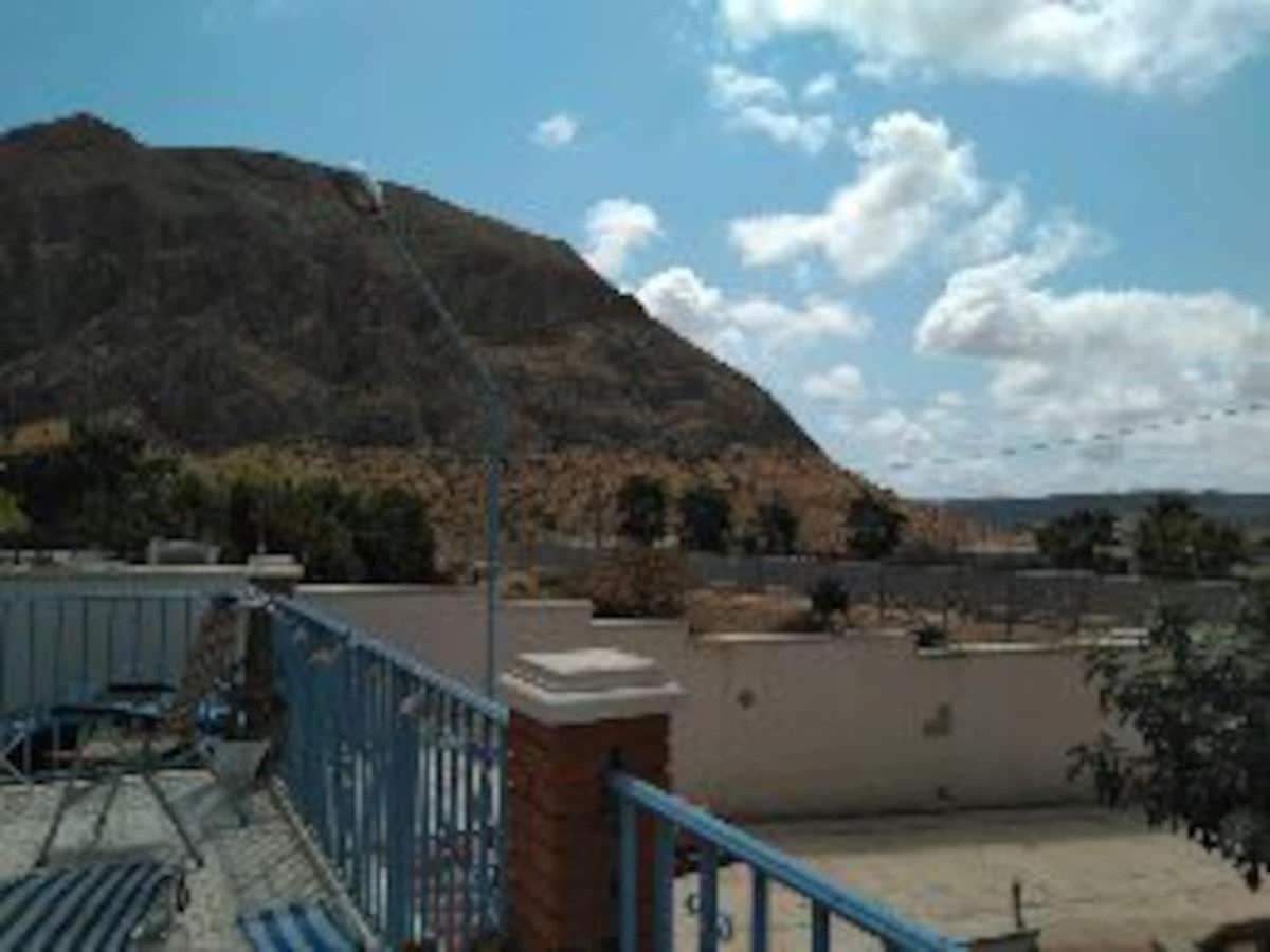 Recovery Mountain Homestay Аликанте Экстерьер фото
