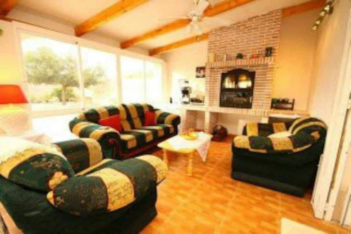 Recovery Mountain Homestay Аликанте Экстерьер фото