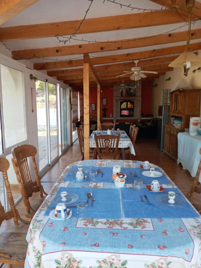 Recovery Mountain Homestay Аликанте Экстерьер фото
